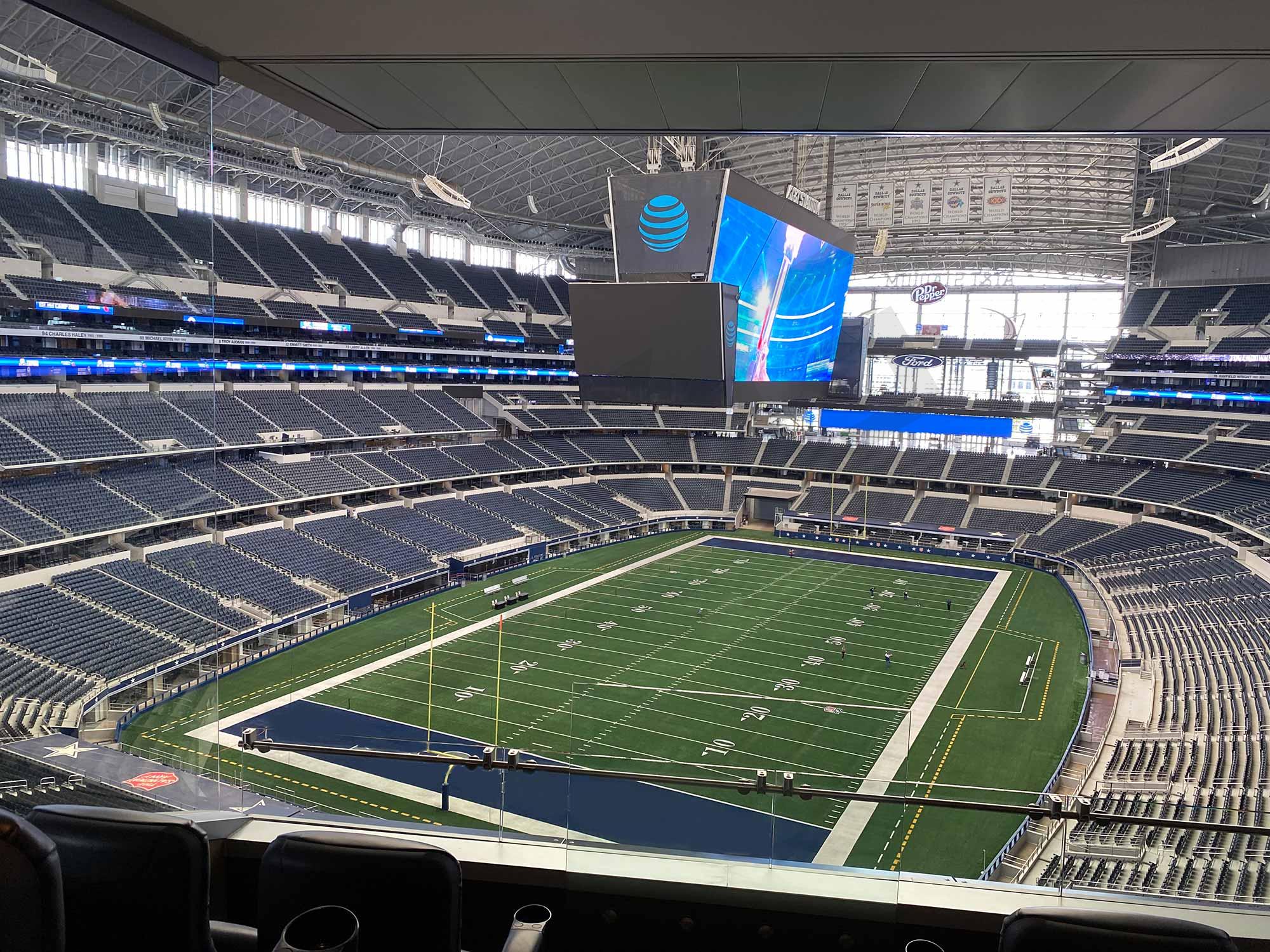 2016 Dallas Cowboys v Tampa Bay Buccaneers Ticket 12/18 AT&T Stadium Zack  Martin